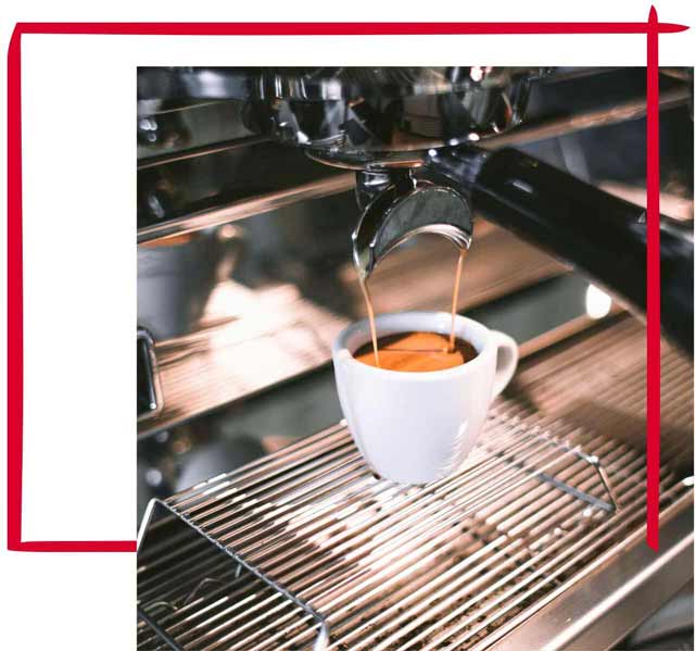 Alfredo Espresso Tasse mit Siebträgermaschine 